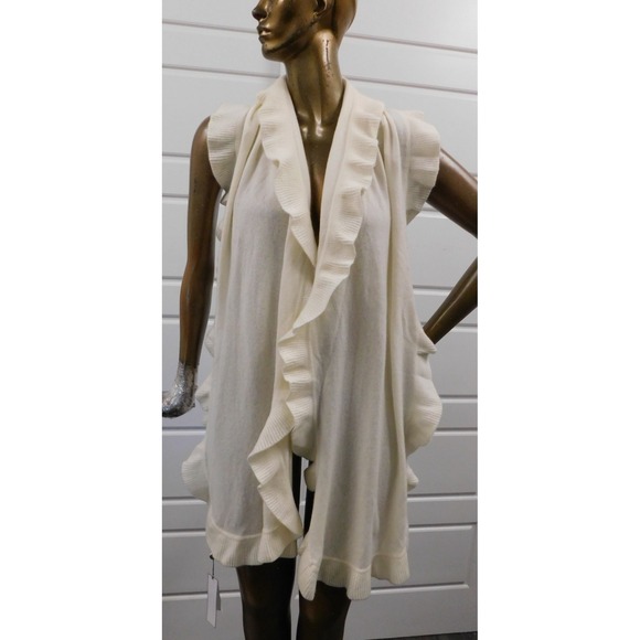 Captiva Cashmere Brand Long Ruffle Cashmere Wrap Women's Ivory $290rtO/S